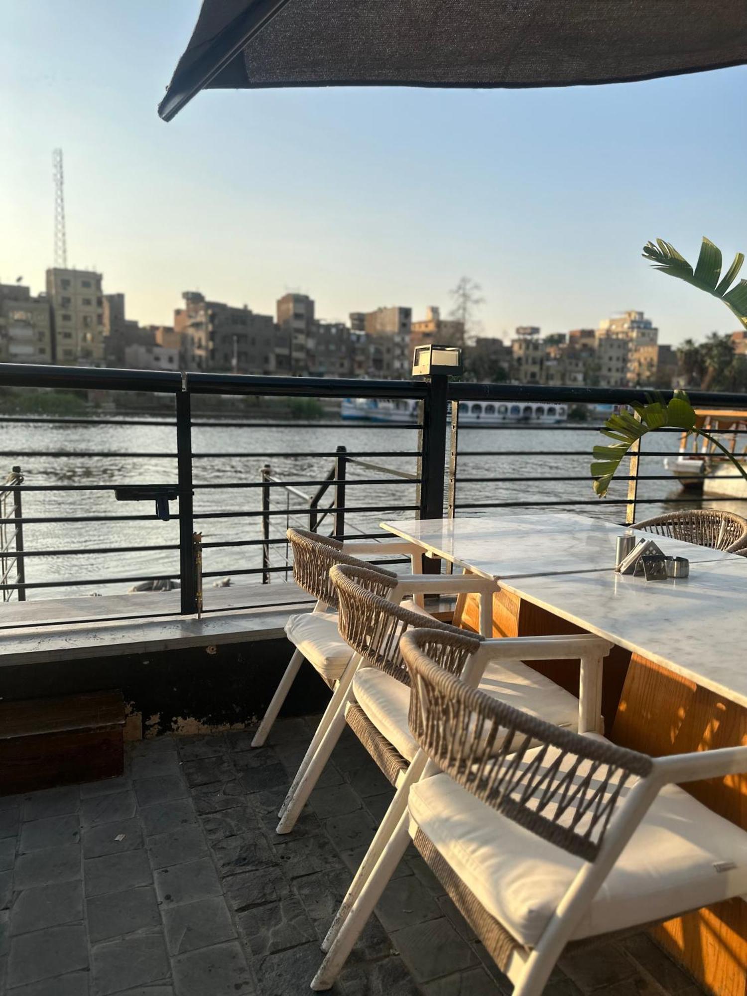 Modern 1-Bedroom Apartment In Zamalek Visits Allowed 카이로 외부 사진