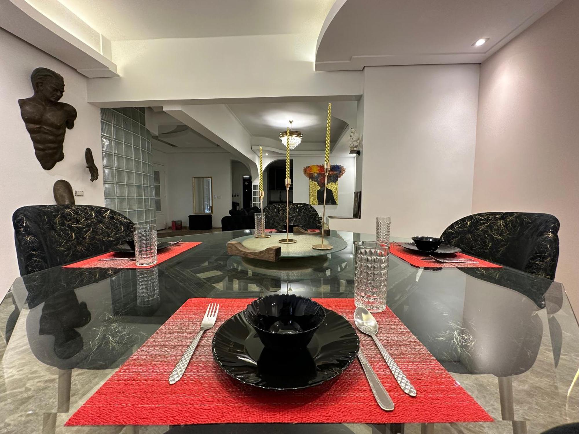 Modern 1-Bedroom Apartment In Zamalek Visits Allowed 카이로 외부 사진